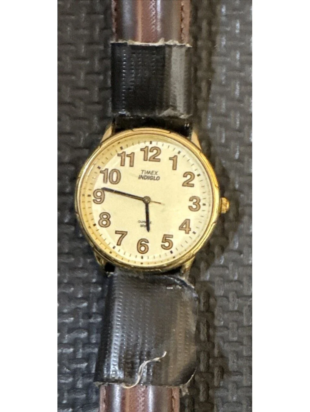 Vintage Timex Indiglo Easy Reader Gold Tone April 2001 Working | New Battery